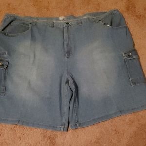 Big and tall men's blue jean shorts Size 66